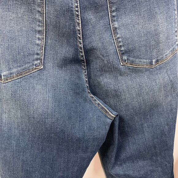 Judy Blue High Rise Control Top Distressed Flare Jeans JB88739 Womens 20W Denim - Picture 12 of 16